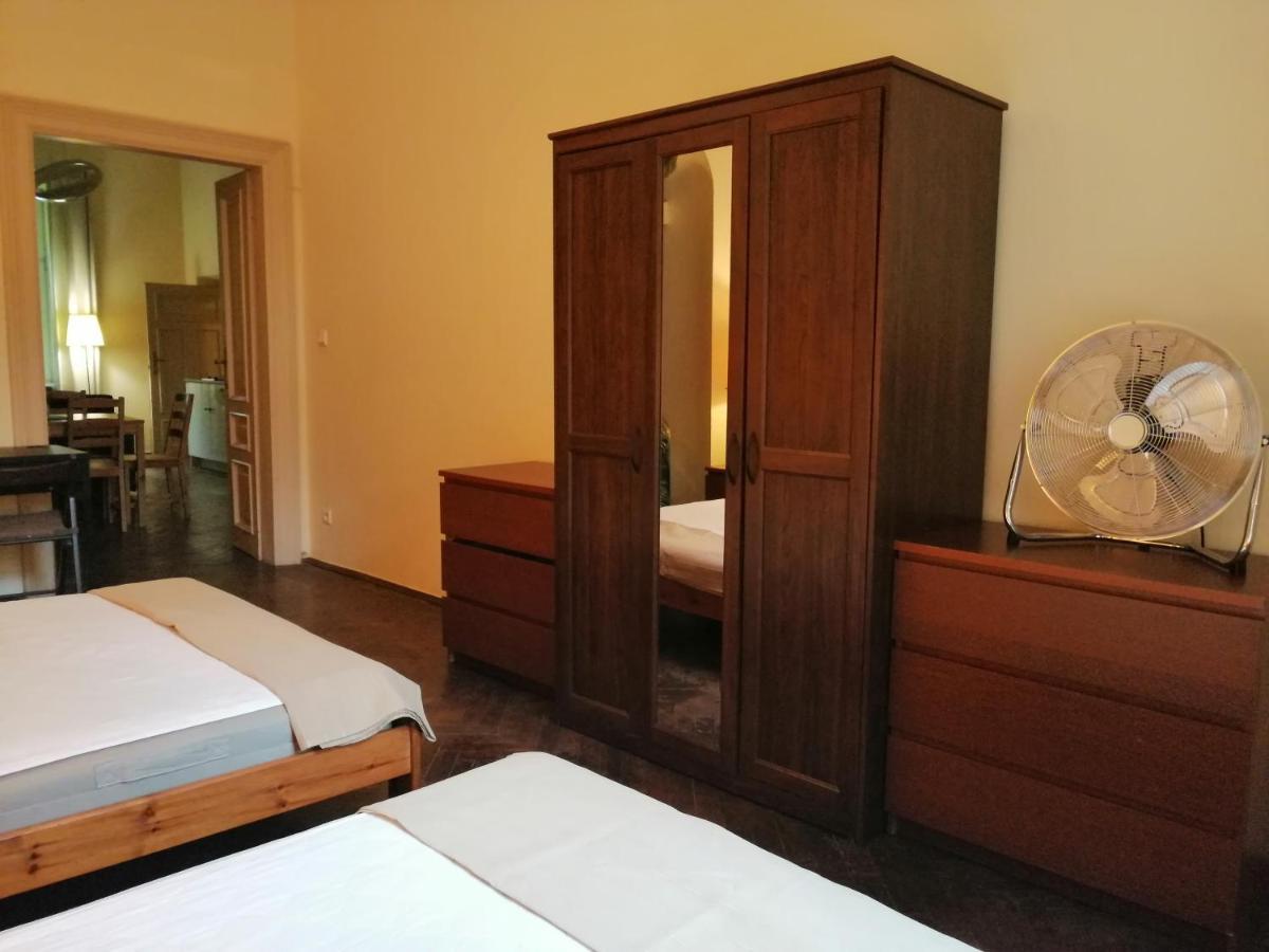 Prestige Location Apartments Pijarska Street Cracovie Extérieur photo