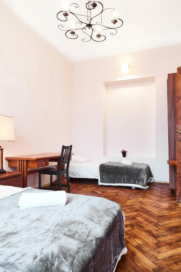Prestige Location Apartments Pijarska Street Cracovie Extérieur photo
